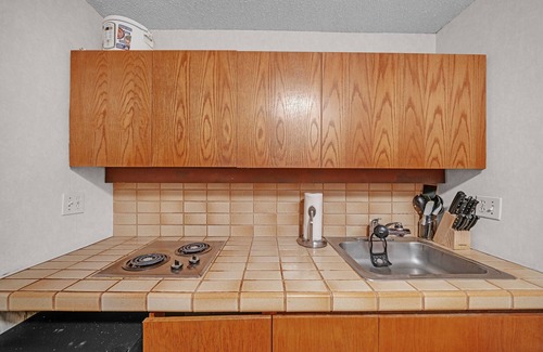 Downtown Honolulu Condominio | NEW! Chic DT Honolulu Executive Condo