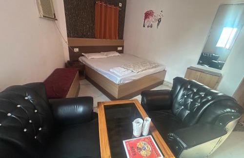 Bihar Sharif Cama Y Desayuno | New city guest house