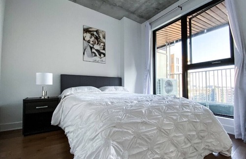 Griffintown Casa | New condos with a pool