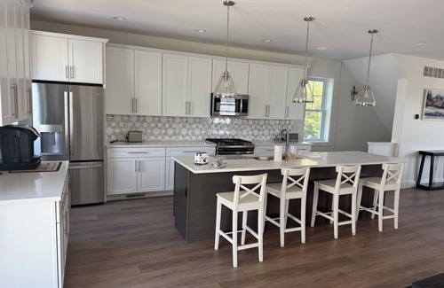 Harters Heights Casa | New construction 4 BR 4.5 bath less than a mile from Notre Dame and Eddy St