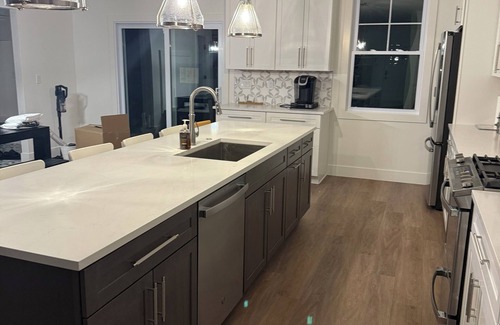 Harters Heights Casa | New construction 4 BR 4.5 bath less than a mile from Notre Dame and Eddy St