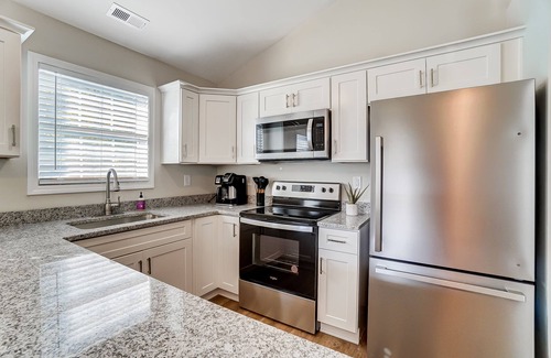 Lincolnton Apartamento | New Construction Duplex near Downtown Lincolnton, NC
