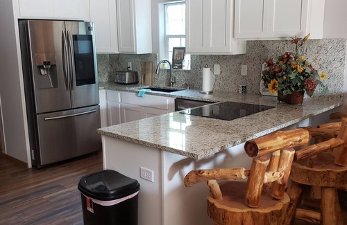 Tulsa Cabina | New Construction Gated Cabin