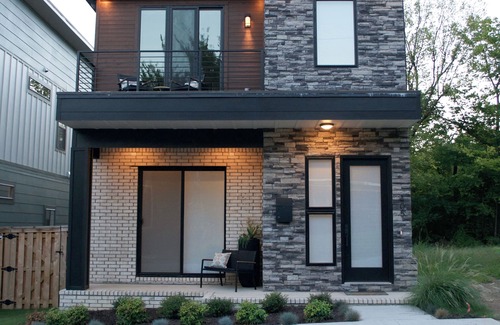 Fayetteville Casa | Nueva construcción | Casa junto al sendero | Ubicado en el centro de la ciudad - Cerca de todo