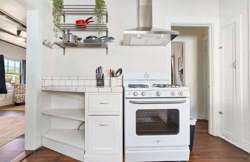 Coronado Casa | NEW Coronado Historic 1BR Boho Oasis! Private Yard
