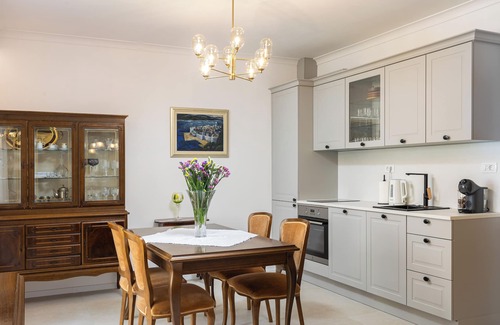 Gornji Kono Apartamento | NEW Cosma apartment 3 minutes to the Old town