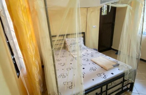 Mafia Island Casa | New Cosovo Backpackers` Lodge