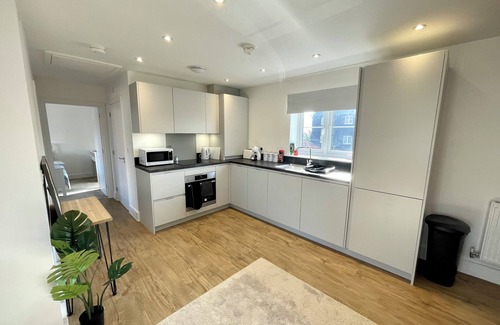 Blackmore End Casa | New Cosy Stylish 2 bedroom / 2 bathroom House with Parking, in Bishops Stortford