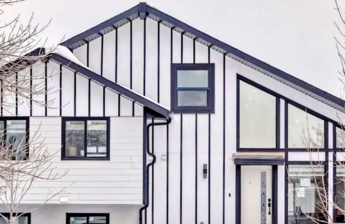 Calgary Casa | NEW Cozy 1BR Suite Near Transit, Shops & Parks