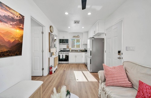 San Bernardino Casa | New&Cozy 1BR with Private Yard near NOS & Yaamava