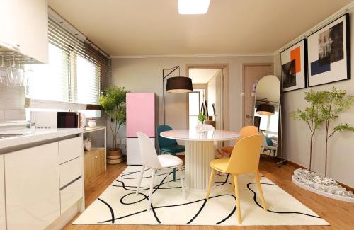 COEX Apartamento | New! Cozy! #Grace Haven at Coex# wifi,Netflix,Youtube, 3-min Subway #Next to Coex# Gangnam District, Jamsil, Lotte world#