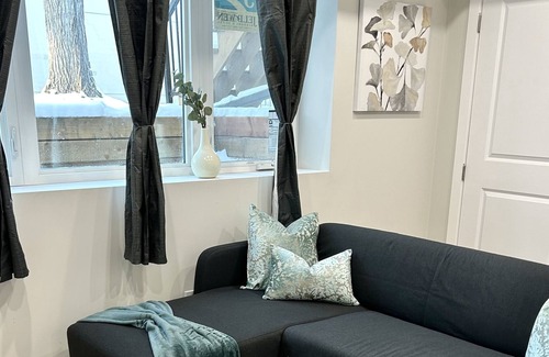 Winnipeg Casa | New&CozyBasement suite|Free Parking