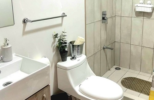 San Rafael Apartamento | [NEW-100Mbps-A/C] Mindful-Stay@Slothy Flat 🦥✨