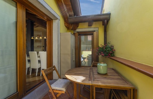 Palmanova Apartamento | New Deal-APT with terrace, hot tub & Netflix