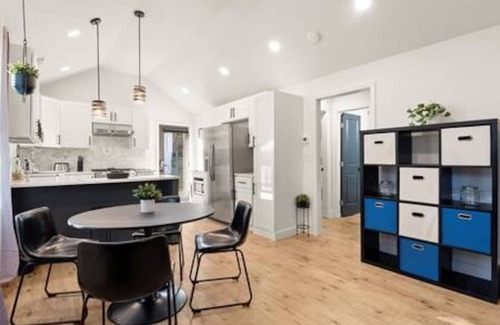 Candler-McAfee Casa | New Decatur Bungalow