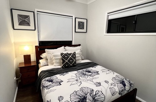 Maroubra South Casa | New Deluxe Guesthouse at Eastgardens (8)