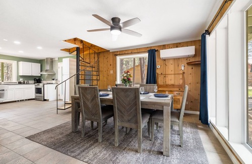 Bend Cabina | *New* Deschutes Riverwoods Retreat