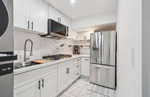 Stallion Springs Casa | NEW! Desert Mountain Escape with Private Hot Tub