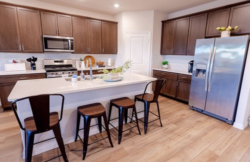 Royse City Casa | “New” Designer Home | 35 Minutes To Downtown Dallas