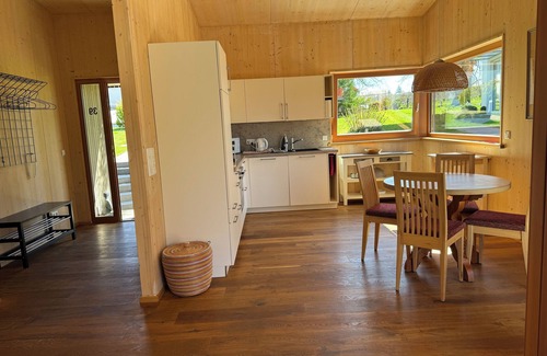 Kressbronn Casa | casa de vacaciones nueva e independiente