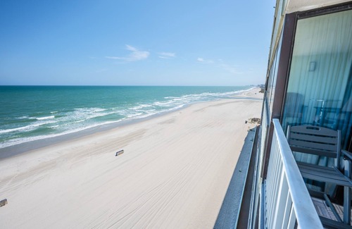 Myrtle Beach Condominio | New Direct Ocean View, Exclusive Sands Beach Club!