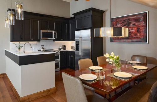 Vail Condominio | *New Discount* Luxury Private Condo - 4BR - 5 Star Hotel - The Sebastian