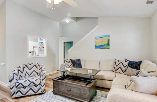 Savannah Cabaña | NEW DISCOUNTS, Island Oaks Cottage Wilm Island between Downtown Sav & Tybee