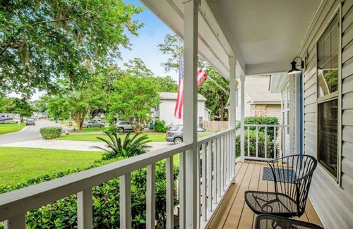 Savannah Cabaña | NEW DISCOUNTS, Island Oaks Cottage Wilm Island between Downtown Sav & Tybee