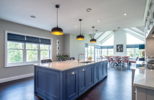 Wickham Villa | New England Mansion - Seis Habitaciones Villa, Capacidad 15