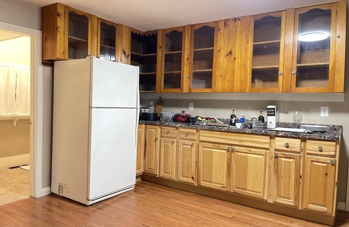 Lebanon Casa | NEW -Entire House Near DHMC- Dartmouth College- Hanover- House - Pet Friendly