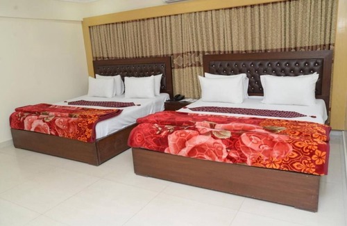 PECHS Casa | New Era Guest House