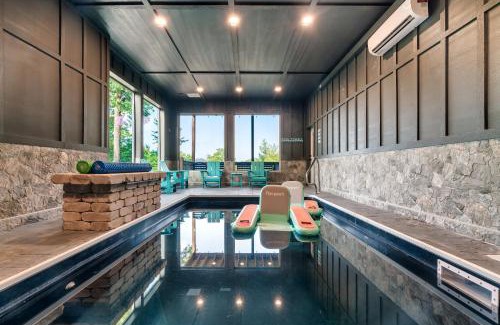 Sevierville Casa | New Explorer's Hideaway,Mtn View, Firepit,Upscale