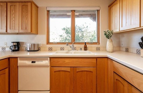Santa Fe Casa | NEW! Exquisite 2BR Casita | Hacienda by Here