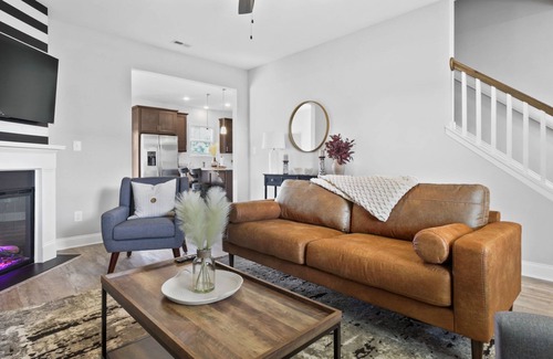 Cape Fear Casa | NEW~Extended Stay: Insurance, Military, Moves & Corporate Clients