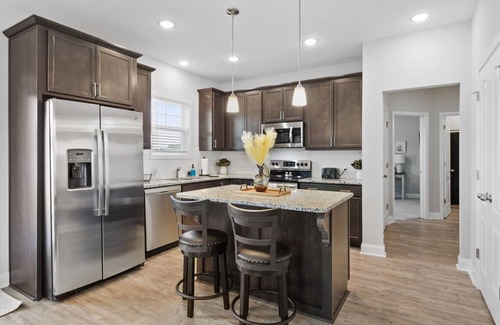 Cape Fear Casa | NEW~Extended Stay: Insurance, Military, Moves & Corporate Clients