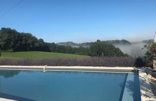 Coux-et-Bigaroque-Mouzens Casa | New for 2025. 17C Stone Farm. 4 Bedroom large private pool set in 11 acres.