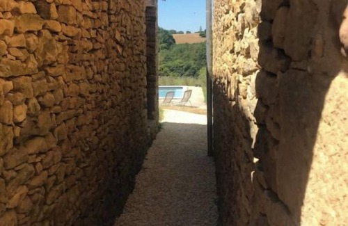 Coux-et-Bigaroque-Mouzens Casa | New for 2025. Beautiful 17C Stone Farm, 6 Bed, private pool set in 11 in acres.