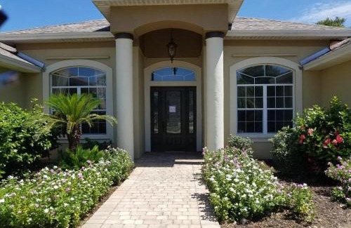 Merritt Island Casa | New! Fair Winds Private Island Oases w Heated Pool & more!