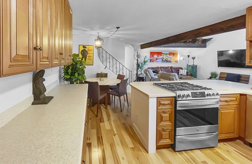 The Ridges Casa | NEW! Fairway Desert Vista-Valley Views Next to Golf