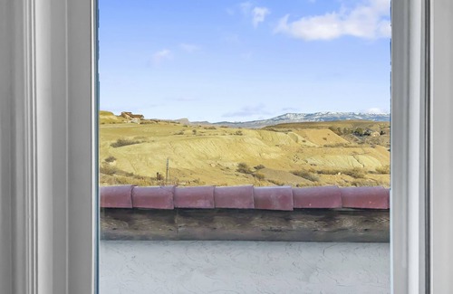 The Ridges Casa | NEW! Fairway Desert Vista-Valley Views Next to Golf