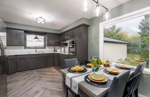 Great Falls Casa | NEW Family friendly Chic Home in Skyline Area