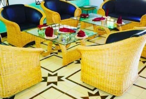 Arusha Cabina | New Favour Lodge
