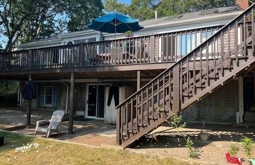 Wianno Casa | New for 2023! Osterville rental on Neck pond. RPMS124