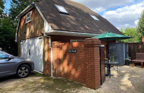 New Forest District Casa | New Forest - The Nook at Tatchbury House