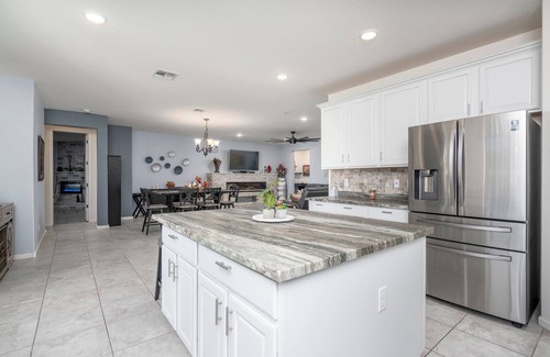 Casa Grande Casa | NEW Fresh, Charming 3-bedroom house in Casa Grande with AC, WiFi