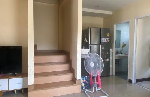 Nong Hoi Casa | New friend