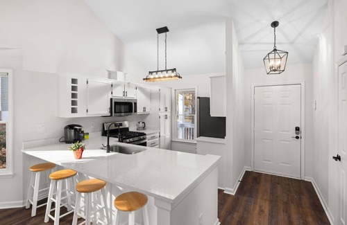 Holly Springs Casa | NEW Fully Remodeled Home w/ Office Workspace, Patio, 3 Bed, 2 Bath
