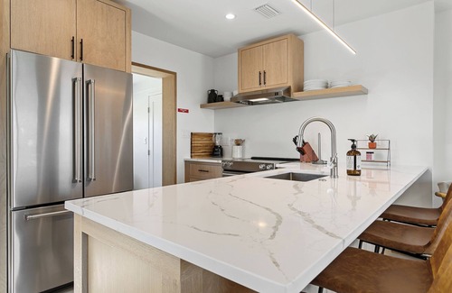 Ocean Cay Casa | *NEW* Fully Renovated, Luxury Oceanfront Cottage