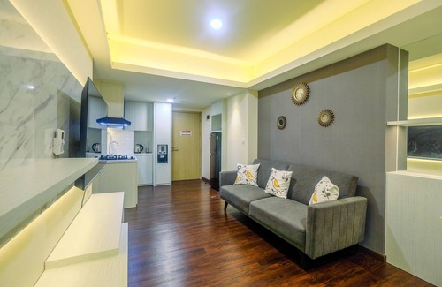Cikarang Apartamento | New Furnished and Minimalist 2BR + 1 Office Room at Meikarta Apartment