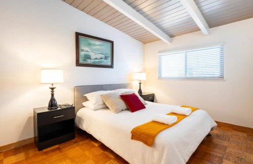 Tennyson - Alquire Casa | New Gateway to SFO - King Bed - BART 10 min walk